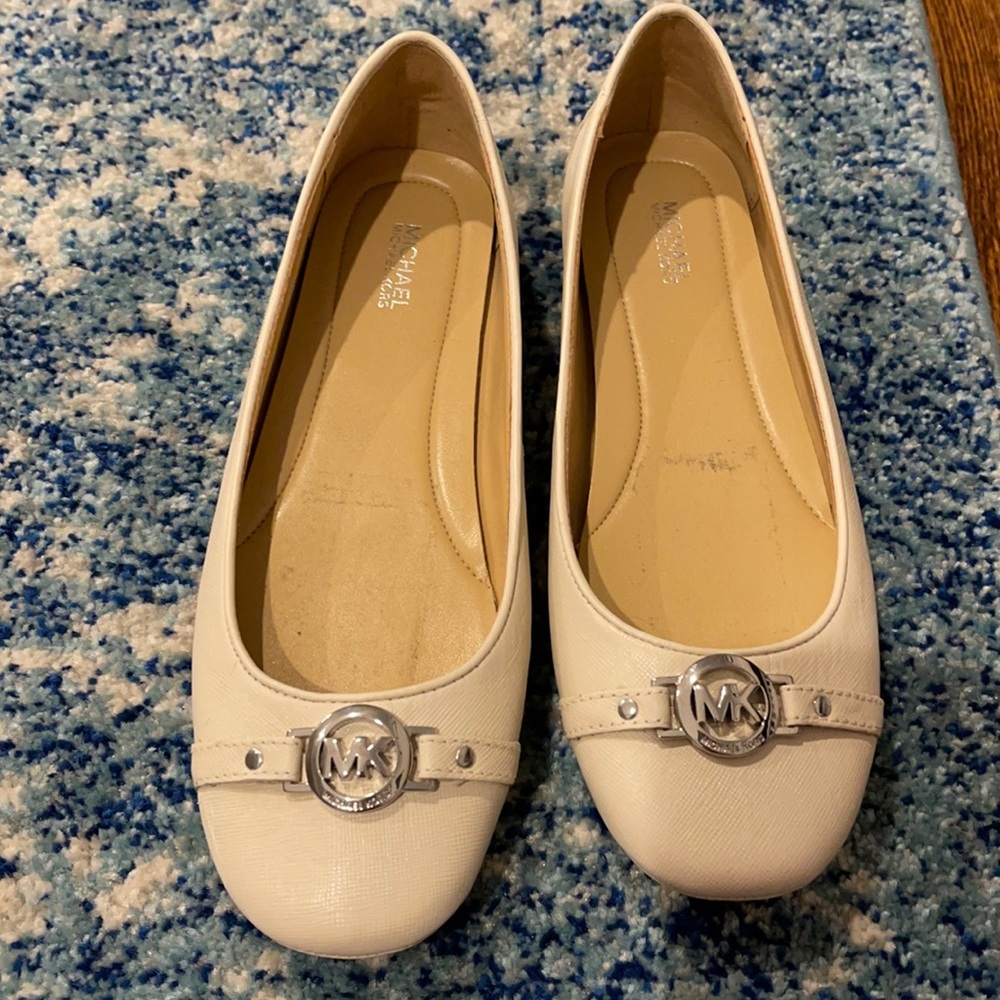 Michael Kors Cream Flats